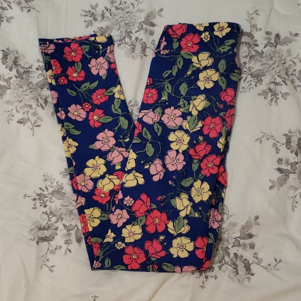 Blue floral leggings